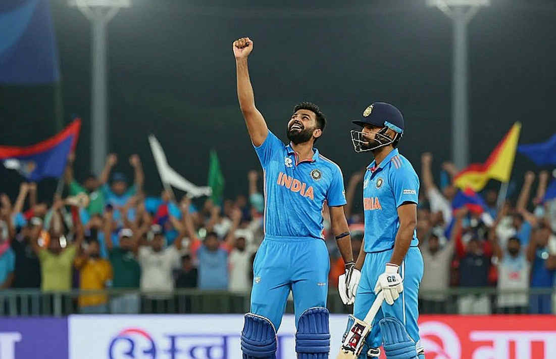 কুয়ালালামপুরের ট্রফি: যে ফাইনাল বাংলাদেশের ক্রিকেট-স্মৃতি ভুলে গেছে
